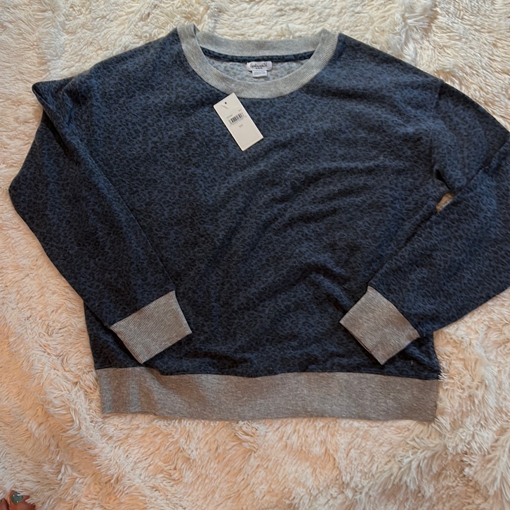 Splendid top blue leopard print size M NWT